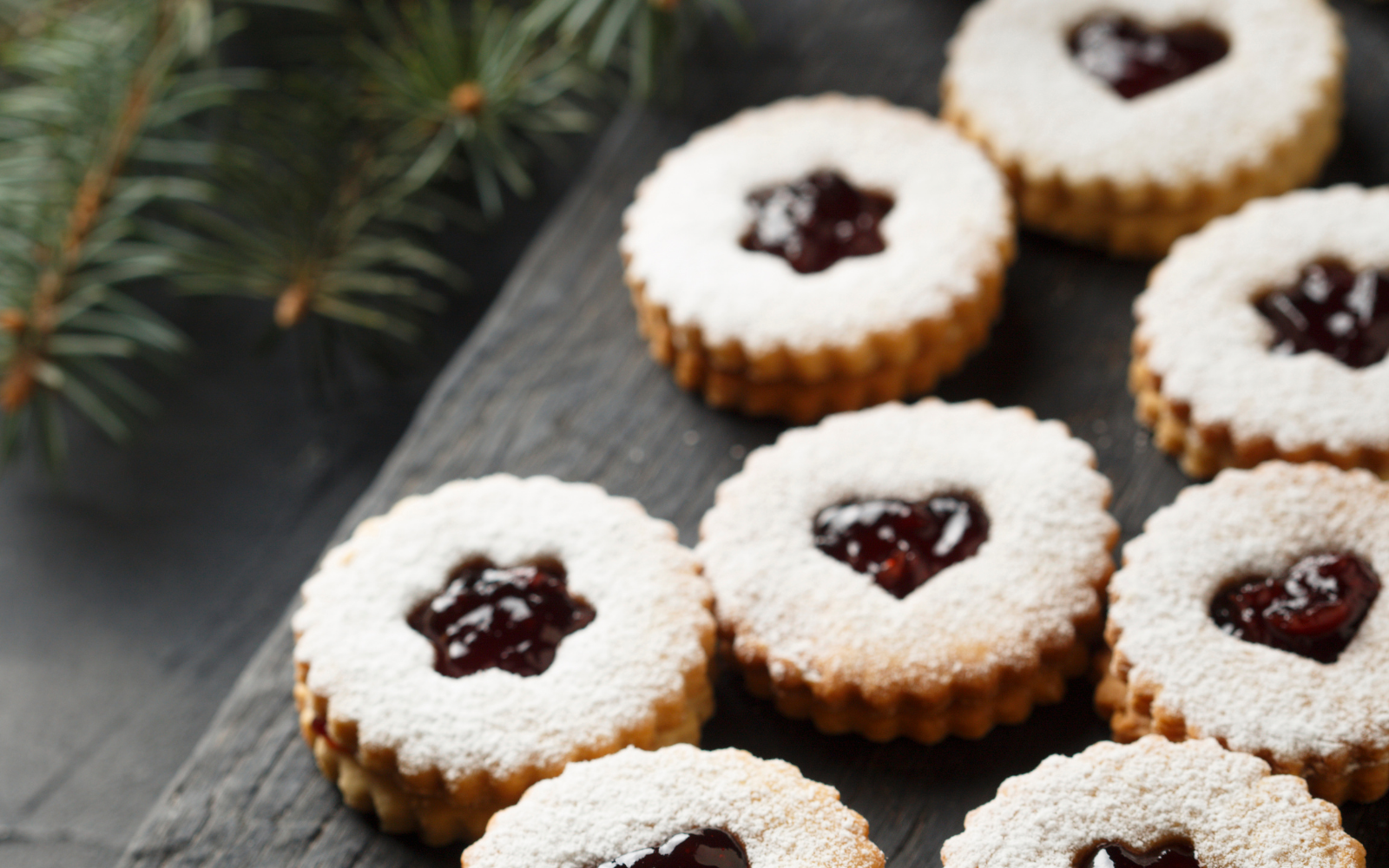 Serenity's Nostalgic Linzer Bars