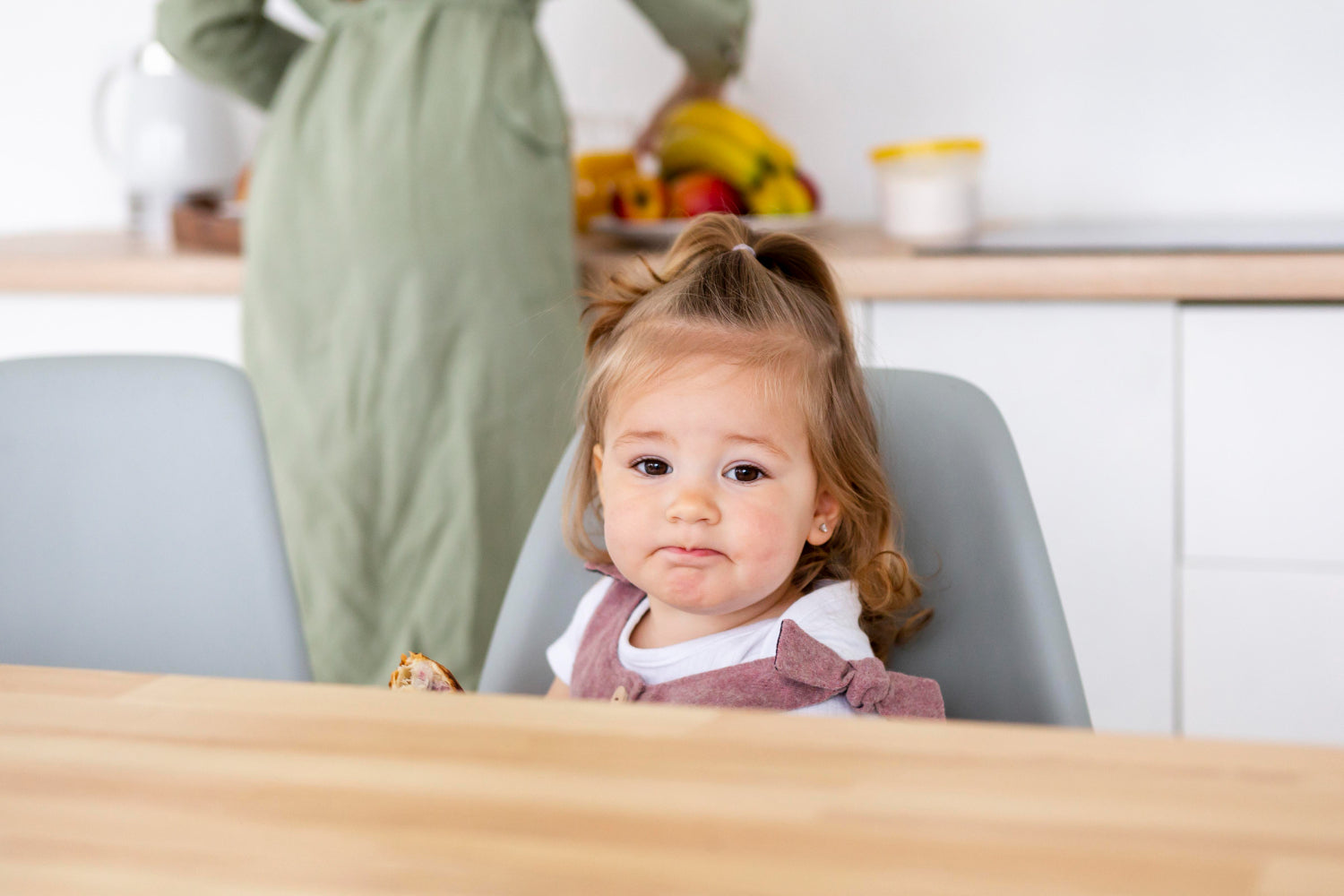 How to Cope When My 2-Year-Old Won't Eat Anything but Snacks?