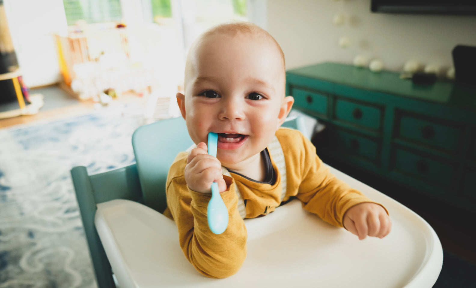 Baby’s First Bites: Dos and Don’ts for Introducing Solids in a Safe and Stress-Free Way